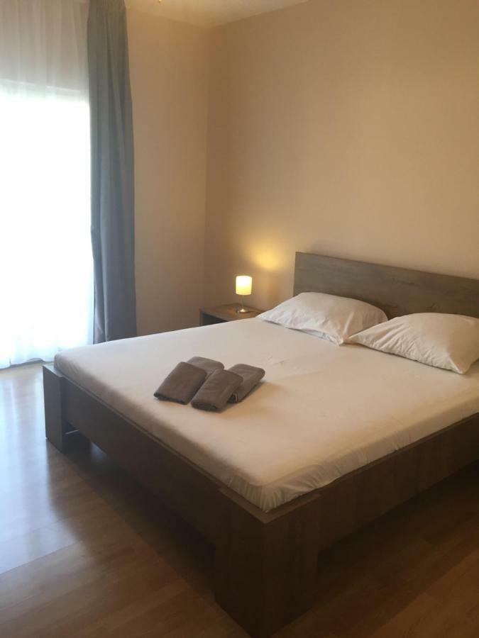Bed & Breakfast Kurtic Supetar Buitenkant foto